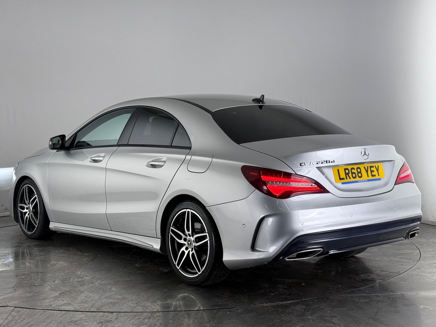 Used Mercedes-Benz CLA 2018 for sale - 76466680: Photo 5