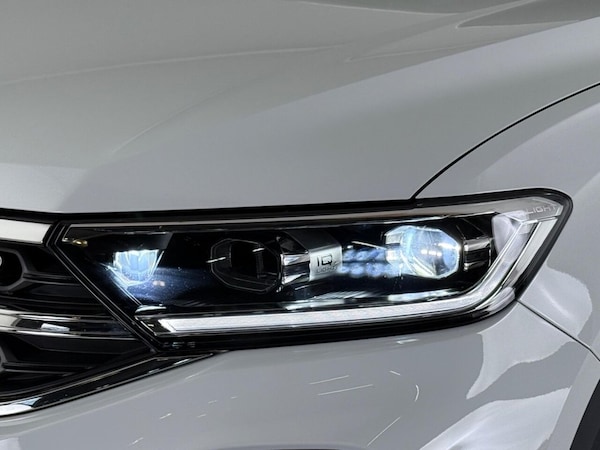 Used Volkswagen T-Roc 2023 for sale - 75073277: Photo 15