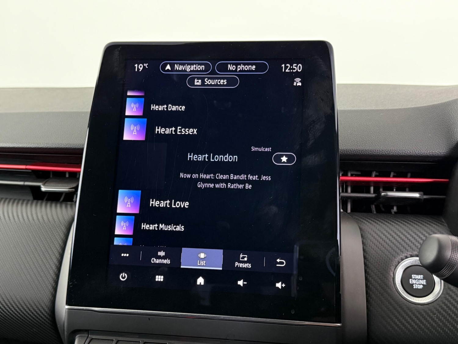 Used Renault Clio 2022 for sale - 76802203: Photo 33