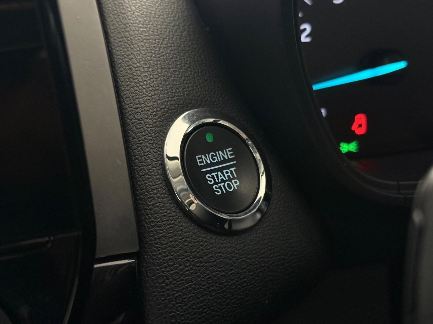 Used Ford Ecosport 2018 for sale - 76467030: Photo 25