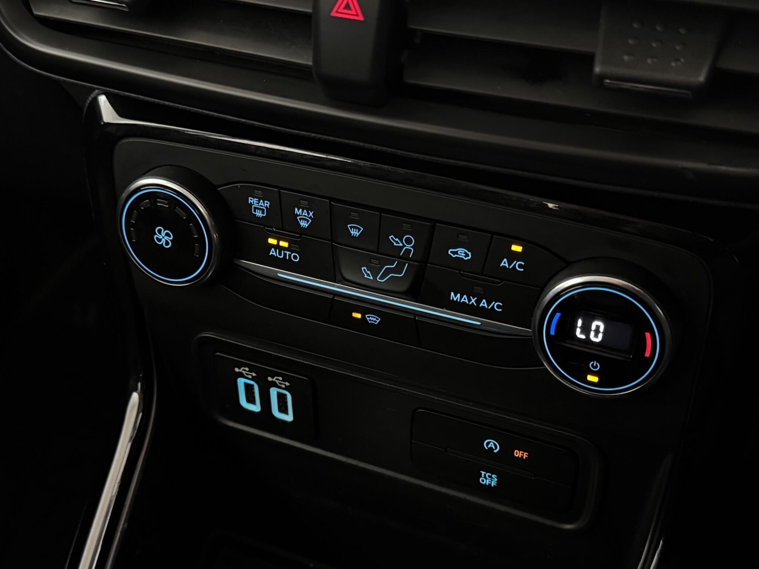 Used Ford Ecosport 2018 for sale - 76467030: Photo 40