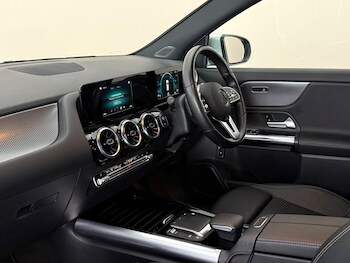 Used Mercedes-Benz GLA 2021 for sale - 78867115: Photo