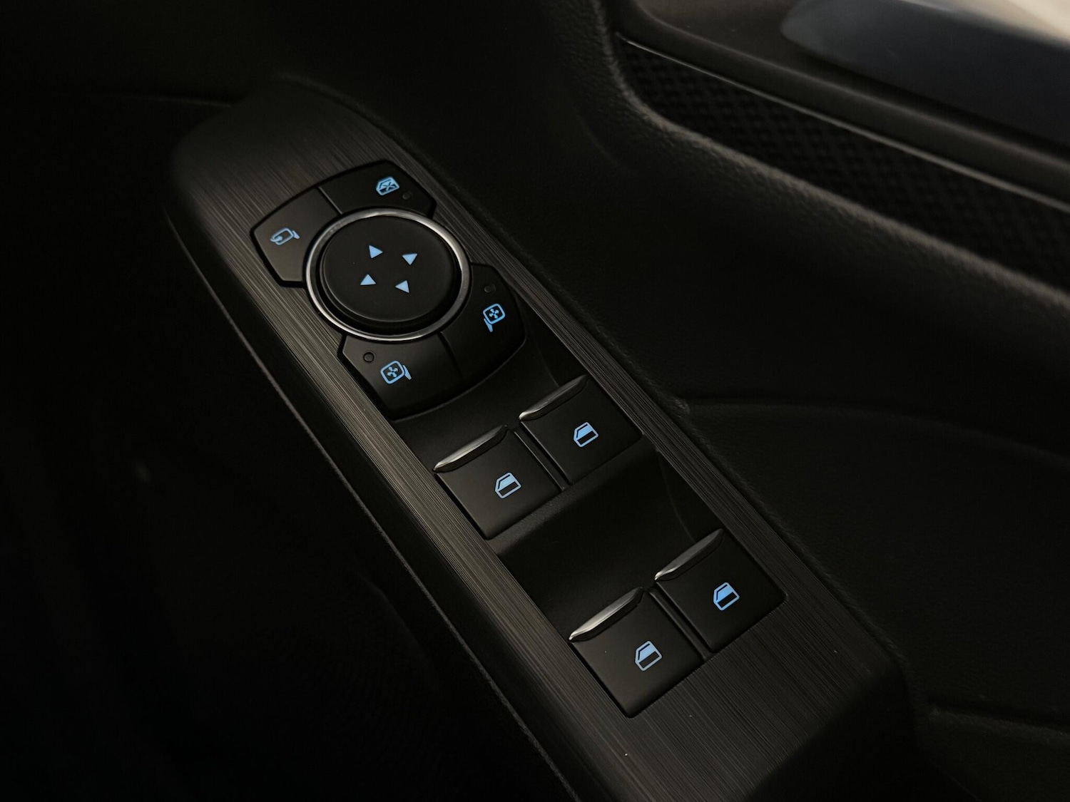 Used Ford Kuga 2023 for sale - 76467415: Photo 32