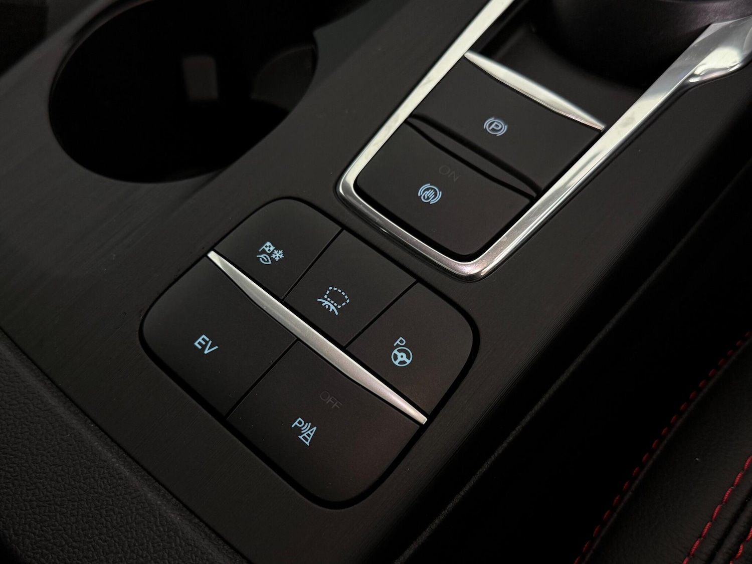 Used Ford Kuga 2023 for sale - 76467415: Photo 47