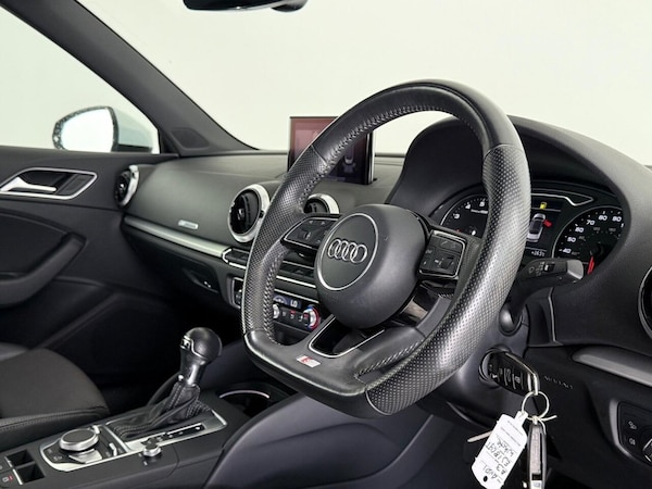 Used Audi A3 Cabriolet 2018 for sale - 76148027: Photo 25