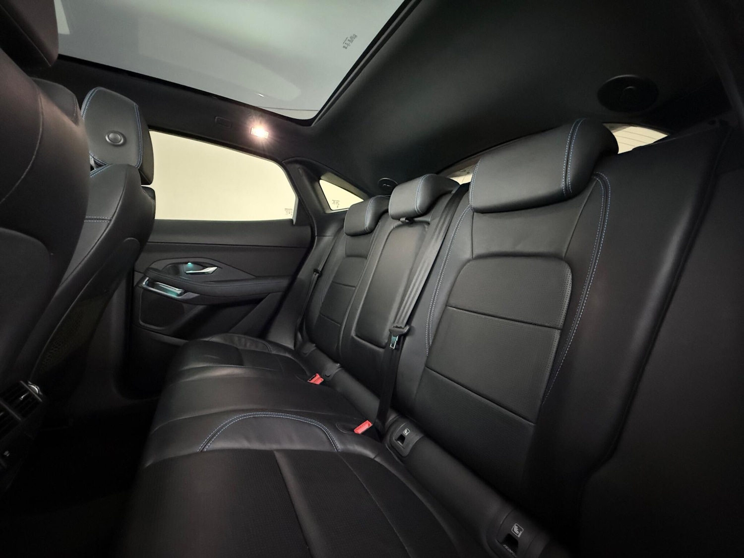 Used Jaguar E-Pace 2018 for sale - 78197340: Photo 15