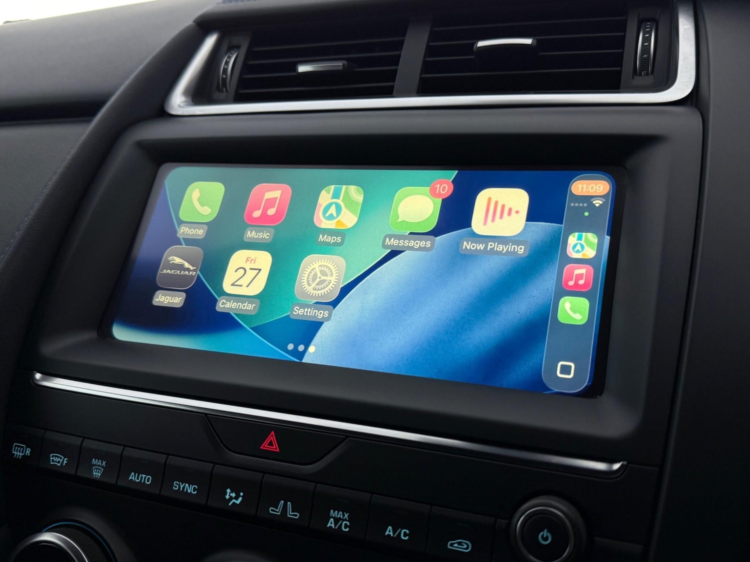 Used Jaguar E-Pace 2018 for sale - 78197340: Photo 30