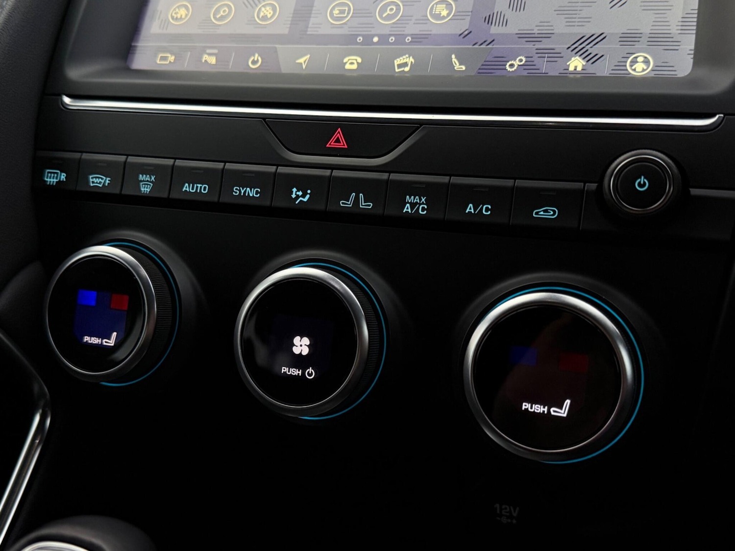 Used Jaguar E-Pace 2018 for sale - 78197340: Photo 32