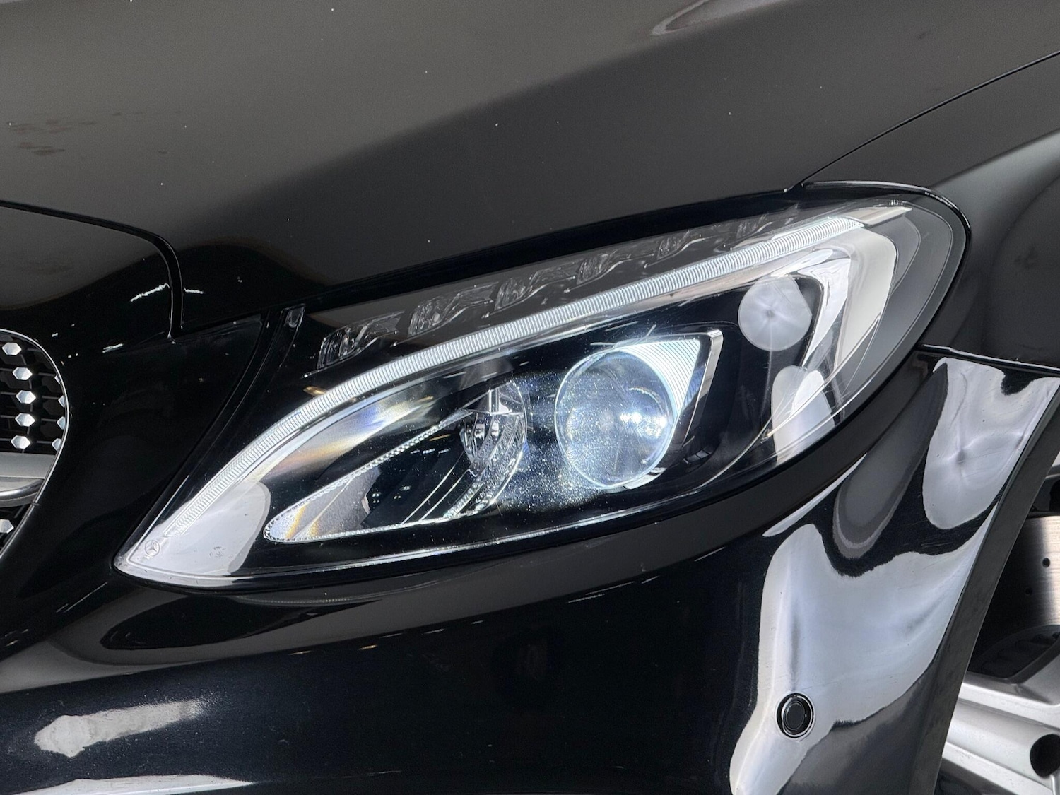 Used Mercedes-Benz C Class 2018 for sale - 76467445: Photo 15