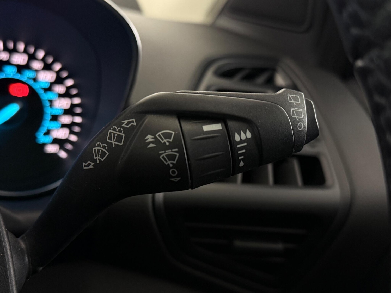 Used Ford Kuga 2016 for sale - 77222245: Photo 17