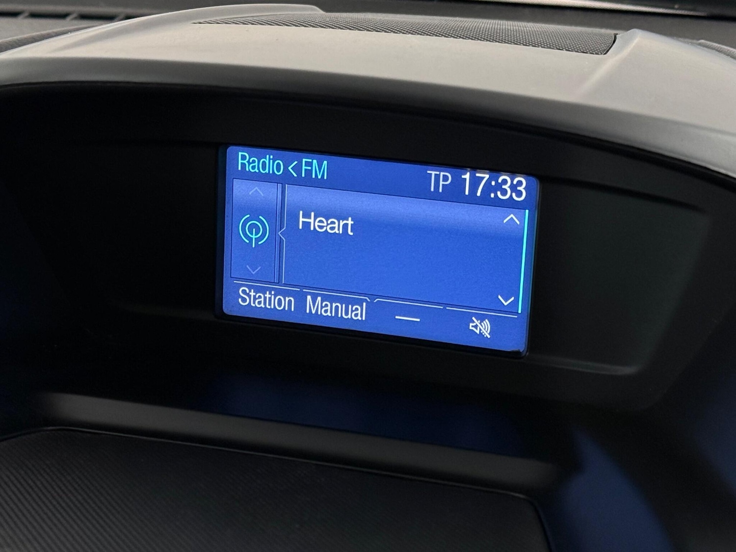 Used Ford Kuga 2016 for sale - 77222245: Photo 21