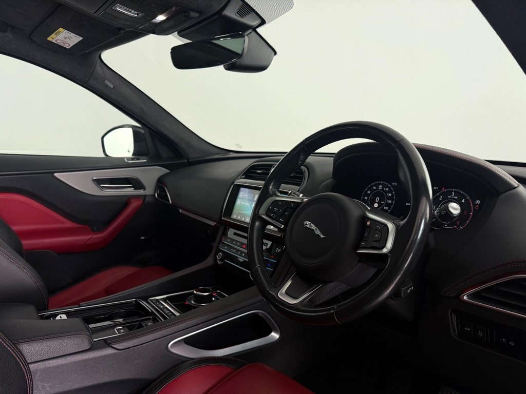 Used Jaguar F-Pace 2019 for sale - 76367408: Photo 16