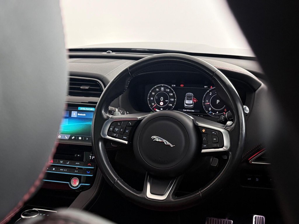 Used Jaguar F-Pace 2019 for sale - 76367408: Photo 24