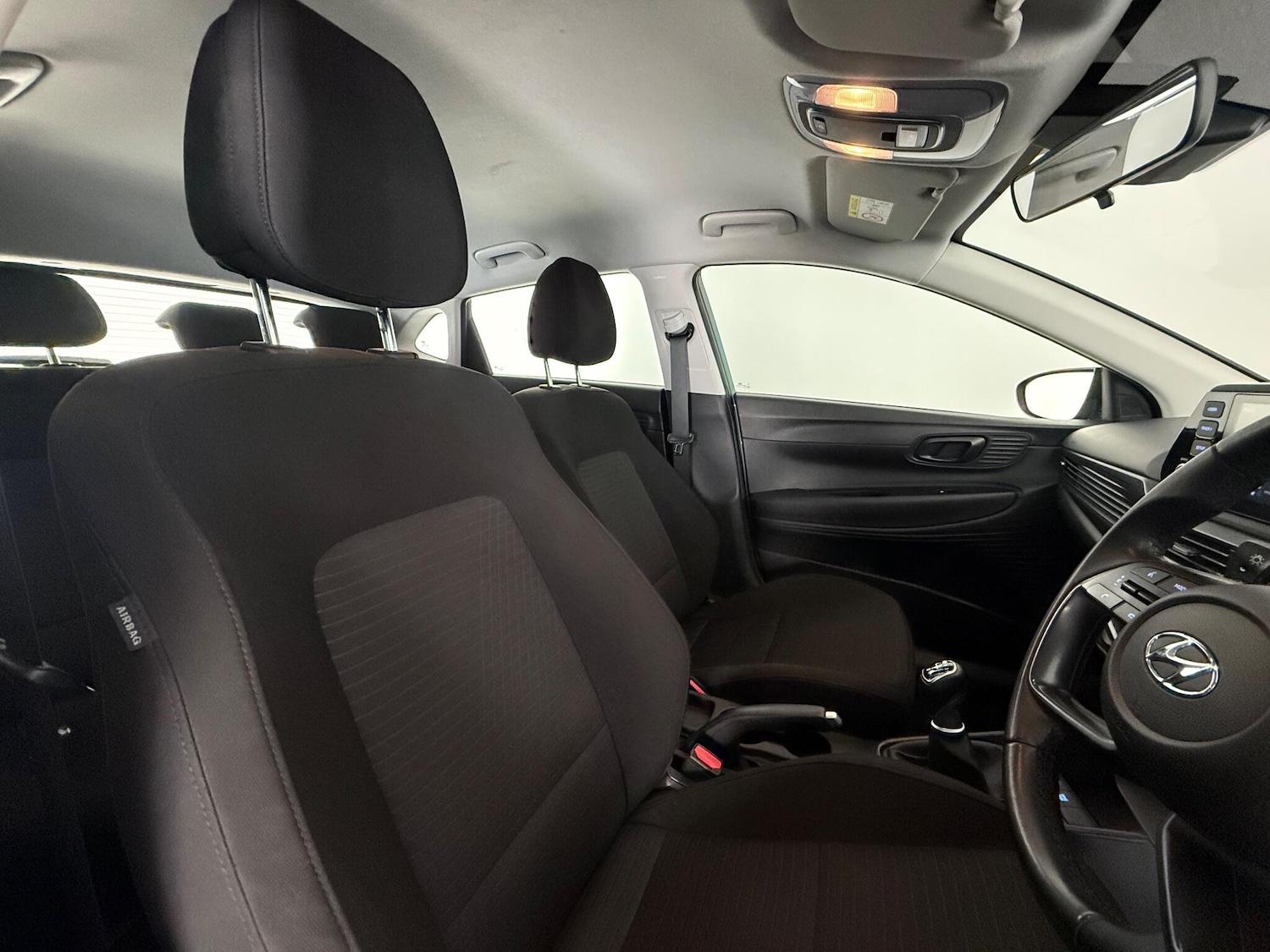 Used Hyundai i20 2023 for sale - 77109214: Photo 14