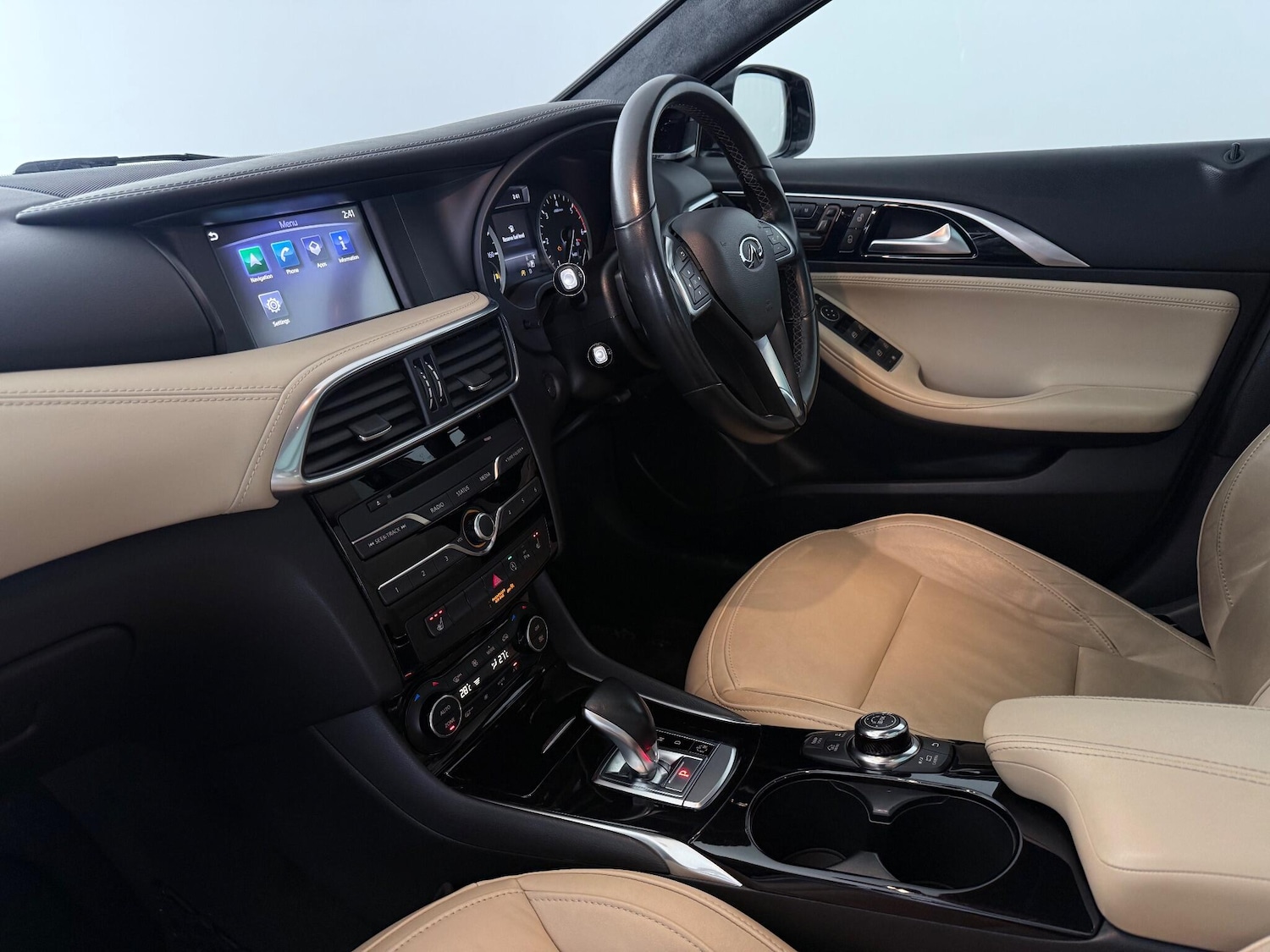 Used Infiniti QX30 2019 for sale - 76561060: Photo 21