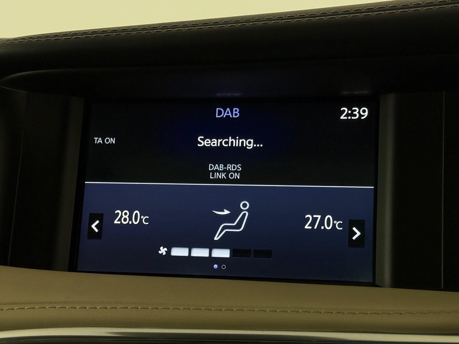 Used Infiniti QX30 2019 for sale - 76561060: Photo 32