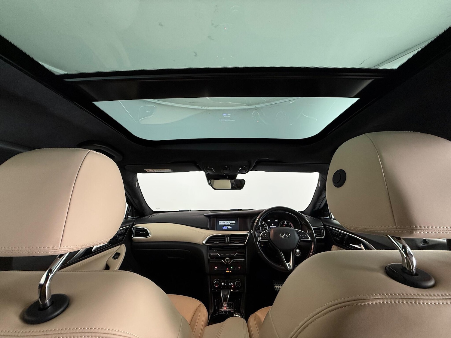 Used Infiniti QX30 2019 for sale - 76561060: Photo 39