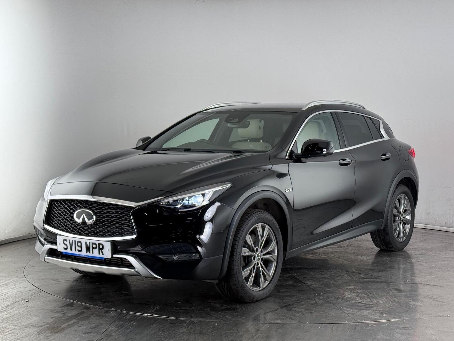 Used Infiniti QX30 2019 for sale - 76561060: Photo 4