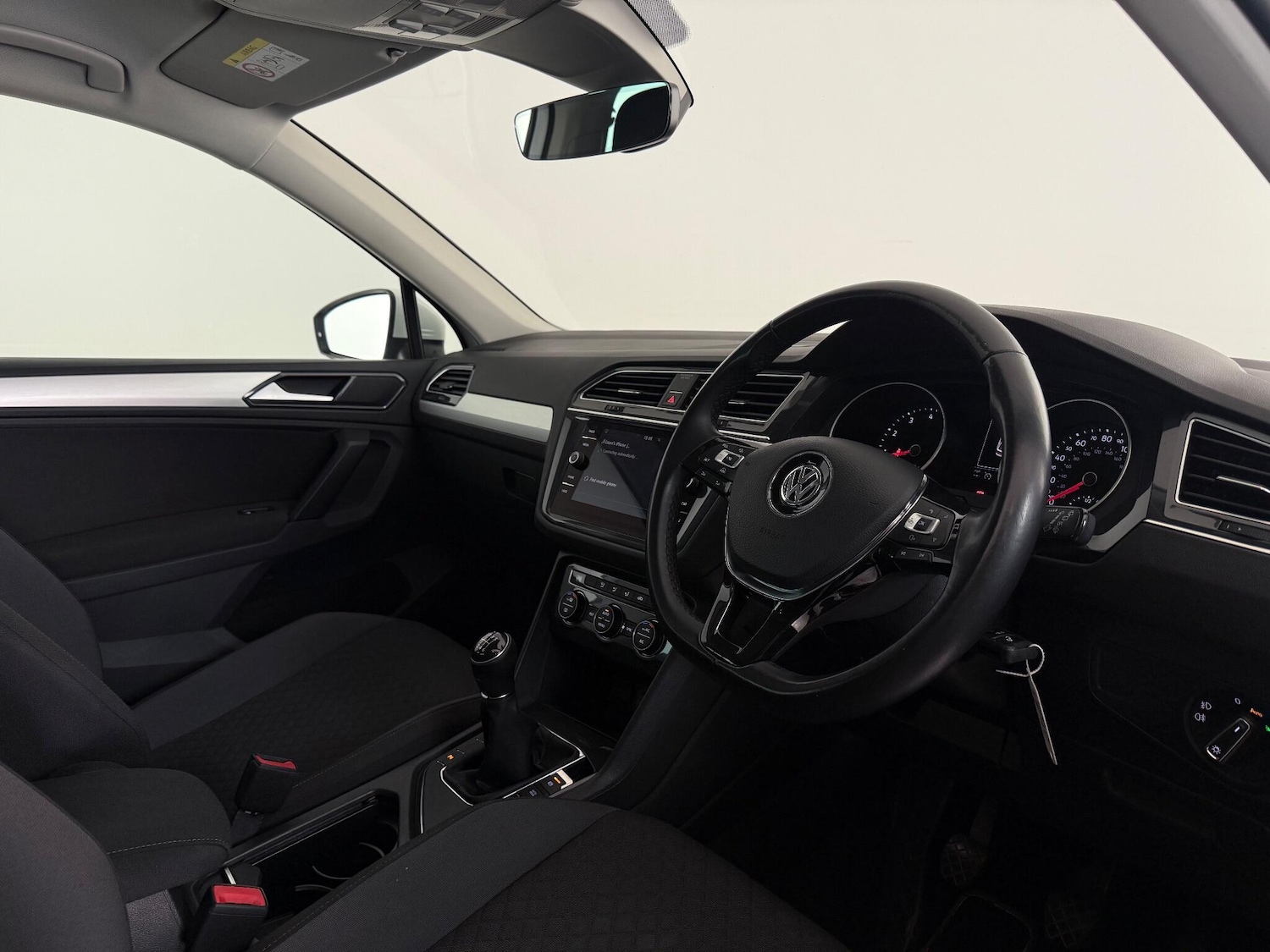 Used Volkswagen Tiguan 2017 for sale - 76467099: Photo 15