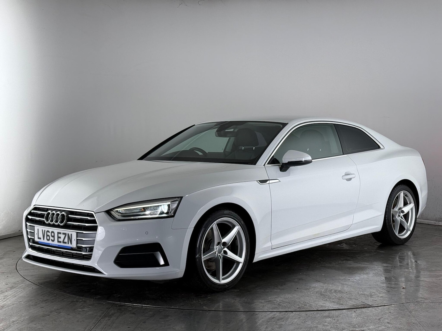 Used Audi A5 2019 for sale - 77222606: Photo 2