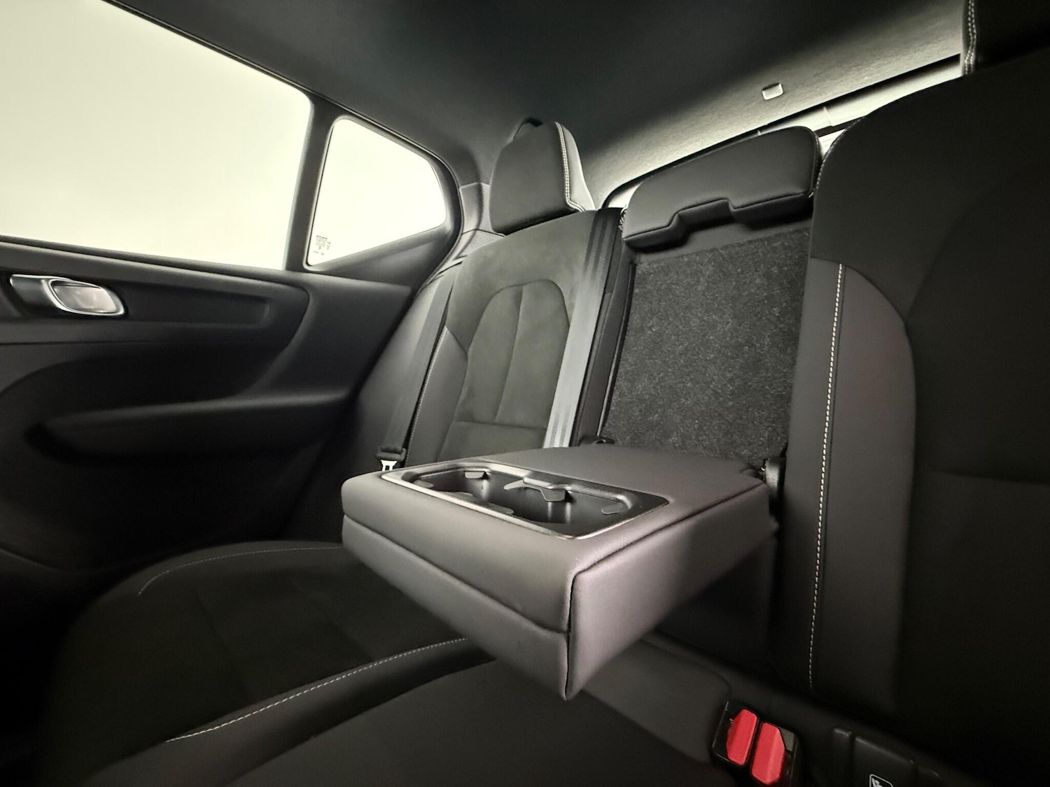 Used Volvo XC40 2024 for sale - 77081398: Photo 17