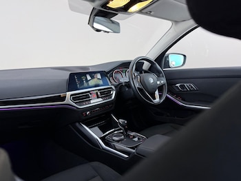 Used BMW 3 Series 2019 for sale - 79430994: Photo