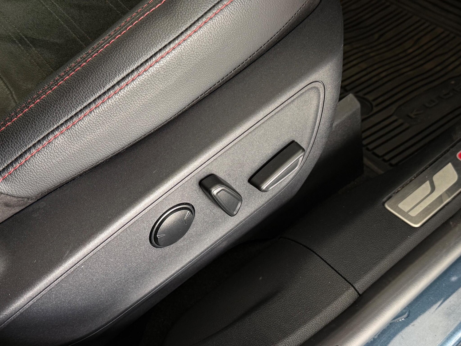 Used Ford Kuga 2022 for sale - 76467328: Photo 25