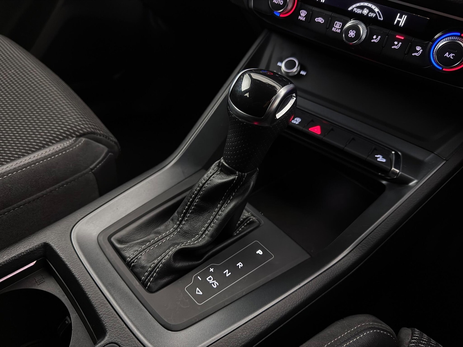 Used Audi Q3 2020 for sale - 77260447: Photo 29