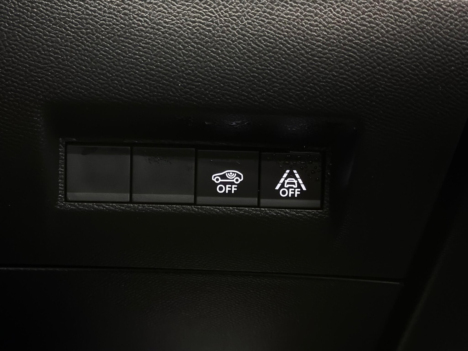 Used Peugeot 208 2021 for sale - 77259960: Photo 30