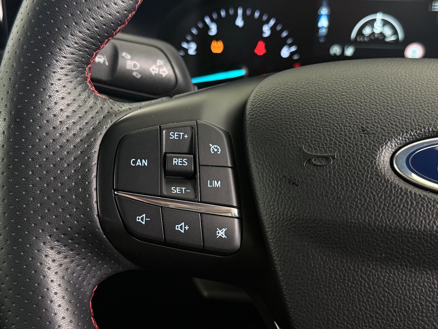 Used Ford Focus 2020 for sale - 76467158: Photo 25