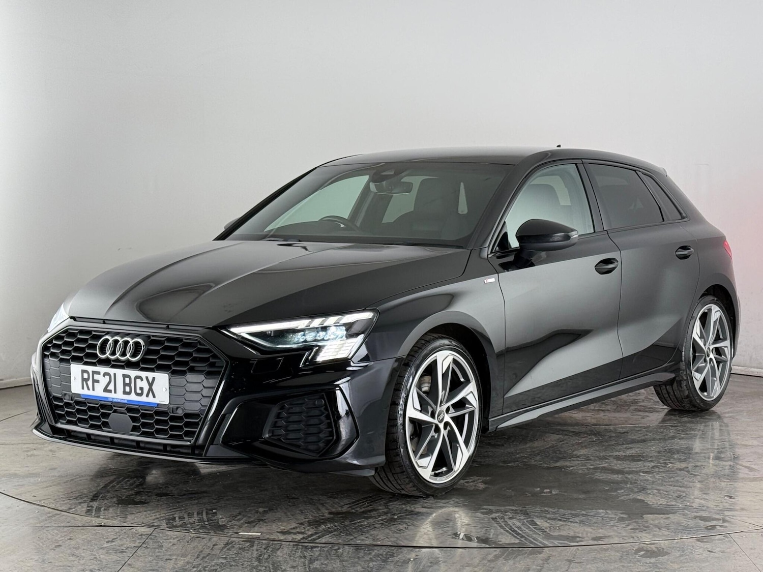 Used Audi A3 2021 for sale - 77412510: Photo 2