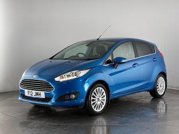 Used Ford Fiesta 2015 for sale - 77387820: Photo