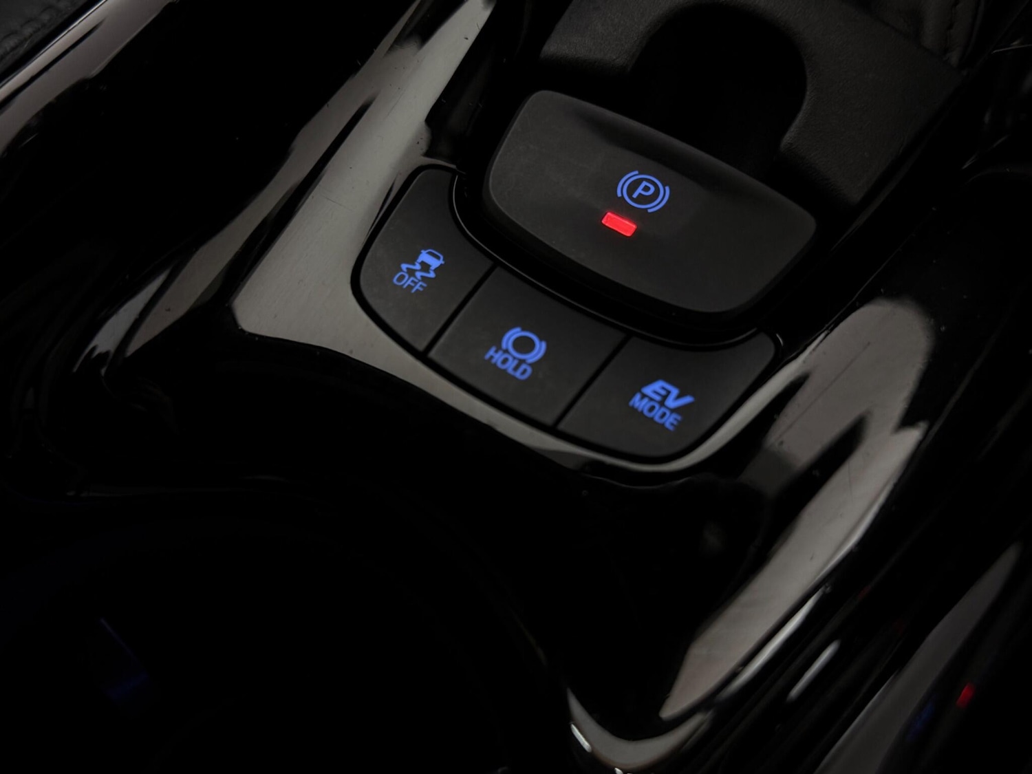 Used Toyota C-HR 2020 for sale - 77456602: Photo 33