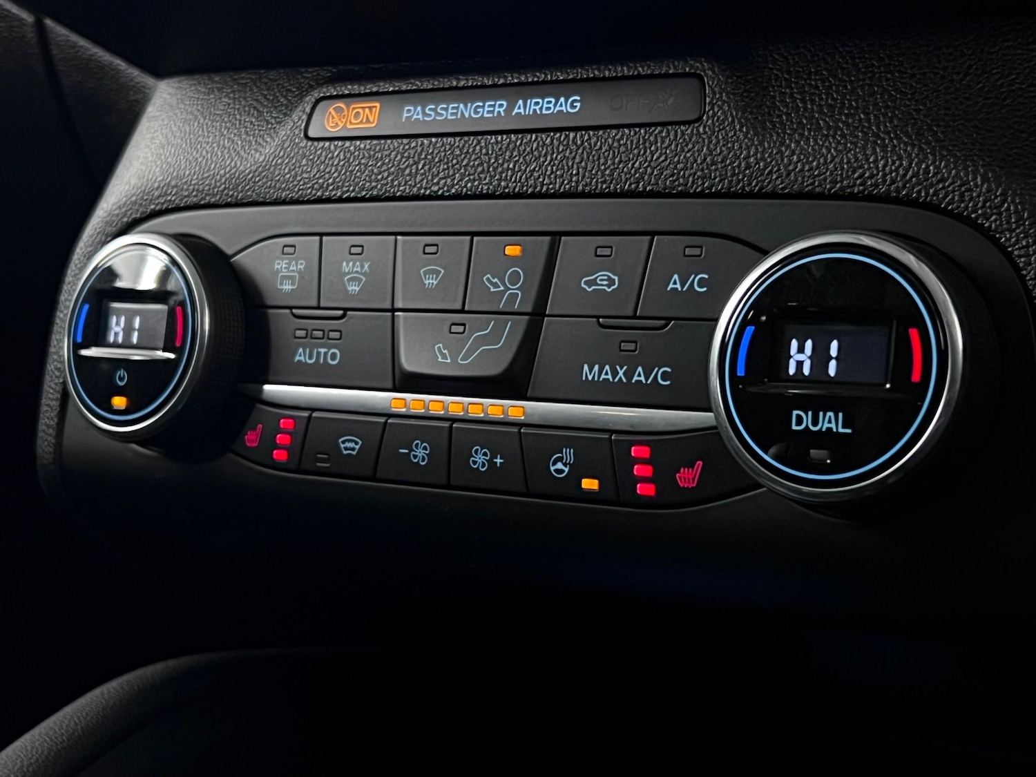 Used Ford Focus 2021 for sale - 77244082: Photo 32