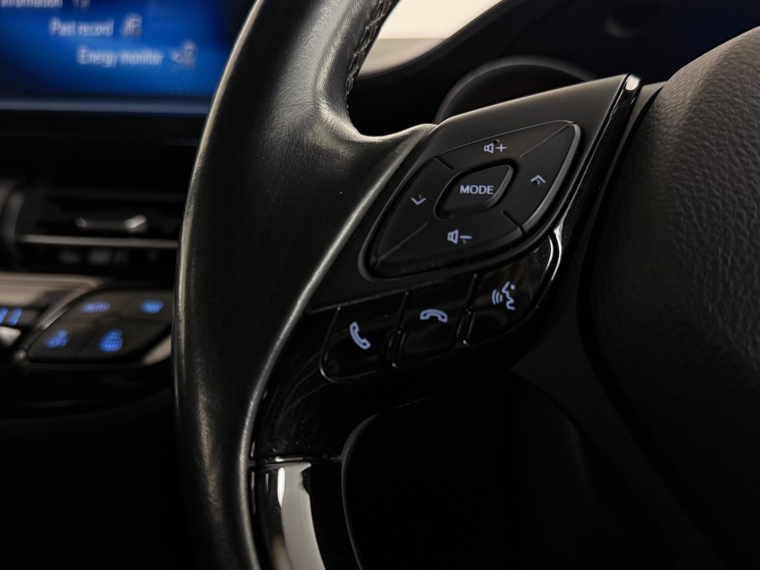 Used Toyota C-HR 2018 for sale - 77222334: Photo 15