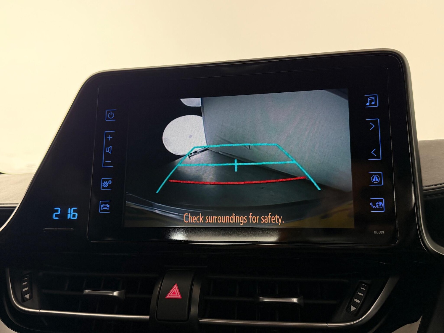 Used Toyota C-HR 2018 for sale - 77222334: Photo 23