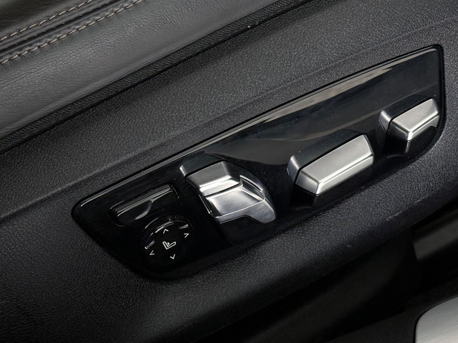 Used BMW 7 Series 2019 for sale - 77216996: Photo 12