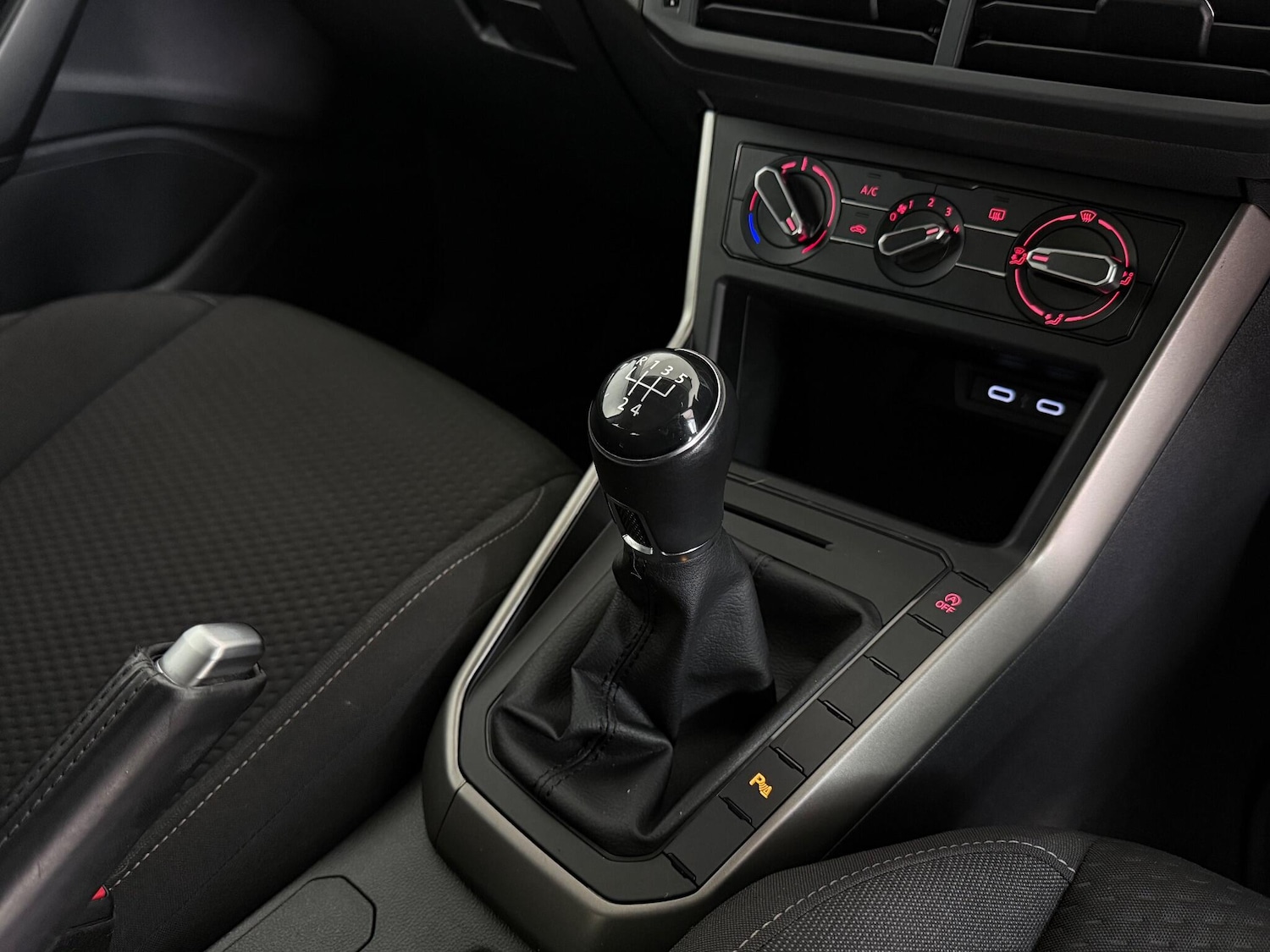 Used Volkswagen Polo 2020 for sale - 77182552: Photo 26