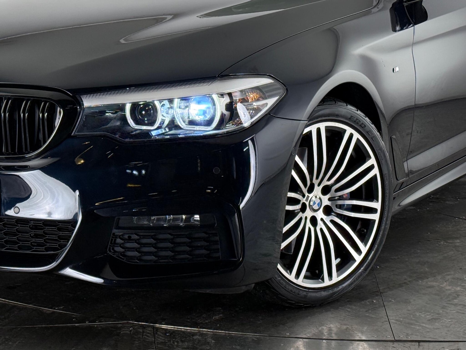 Used BMW 5 Series 2018 for sale - 77182450: Photo 38