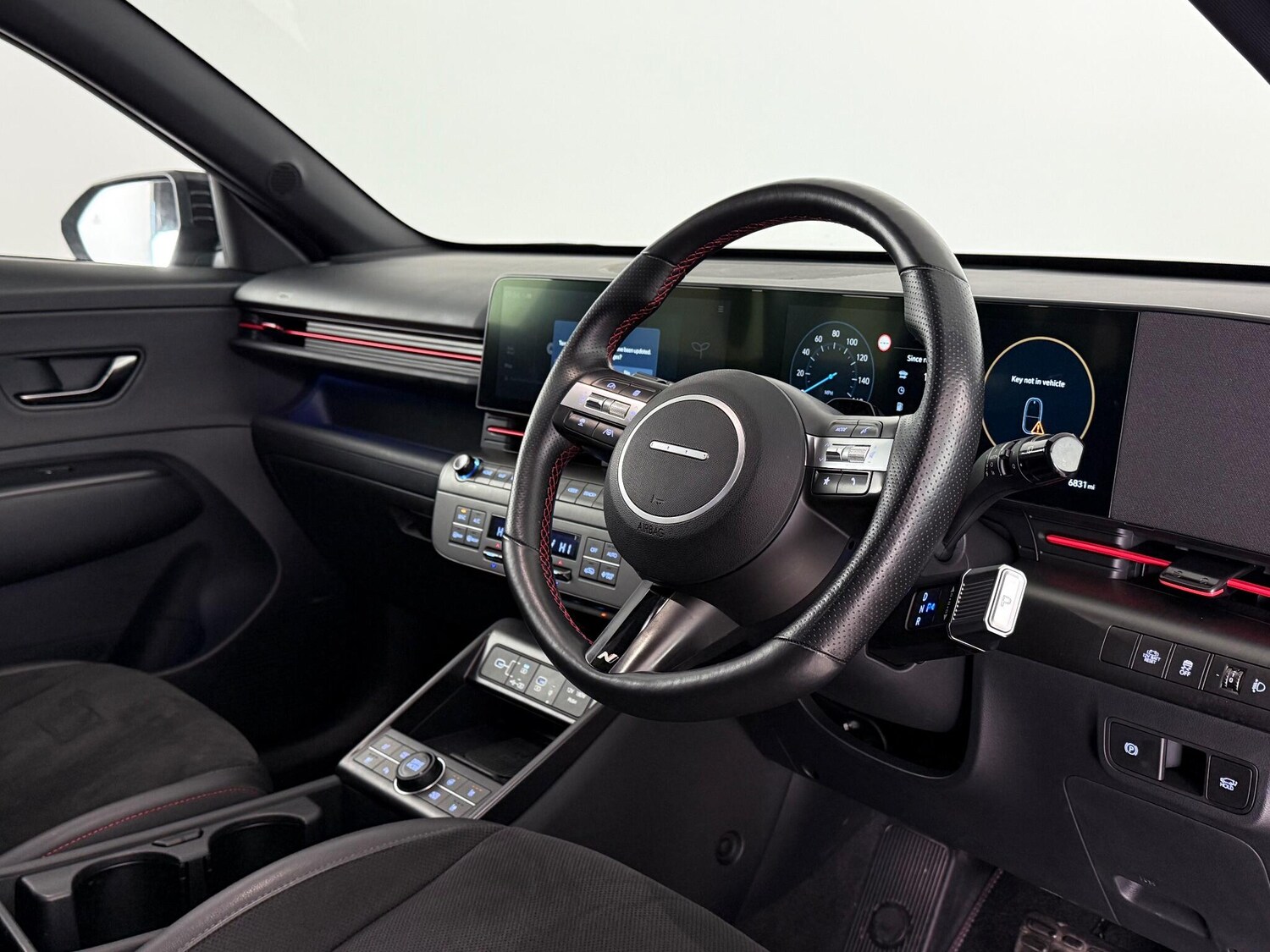 Used Hyundai KONA 2024 for sale - 76801398: Photo 12