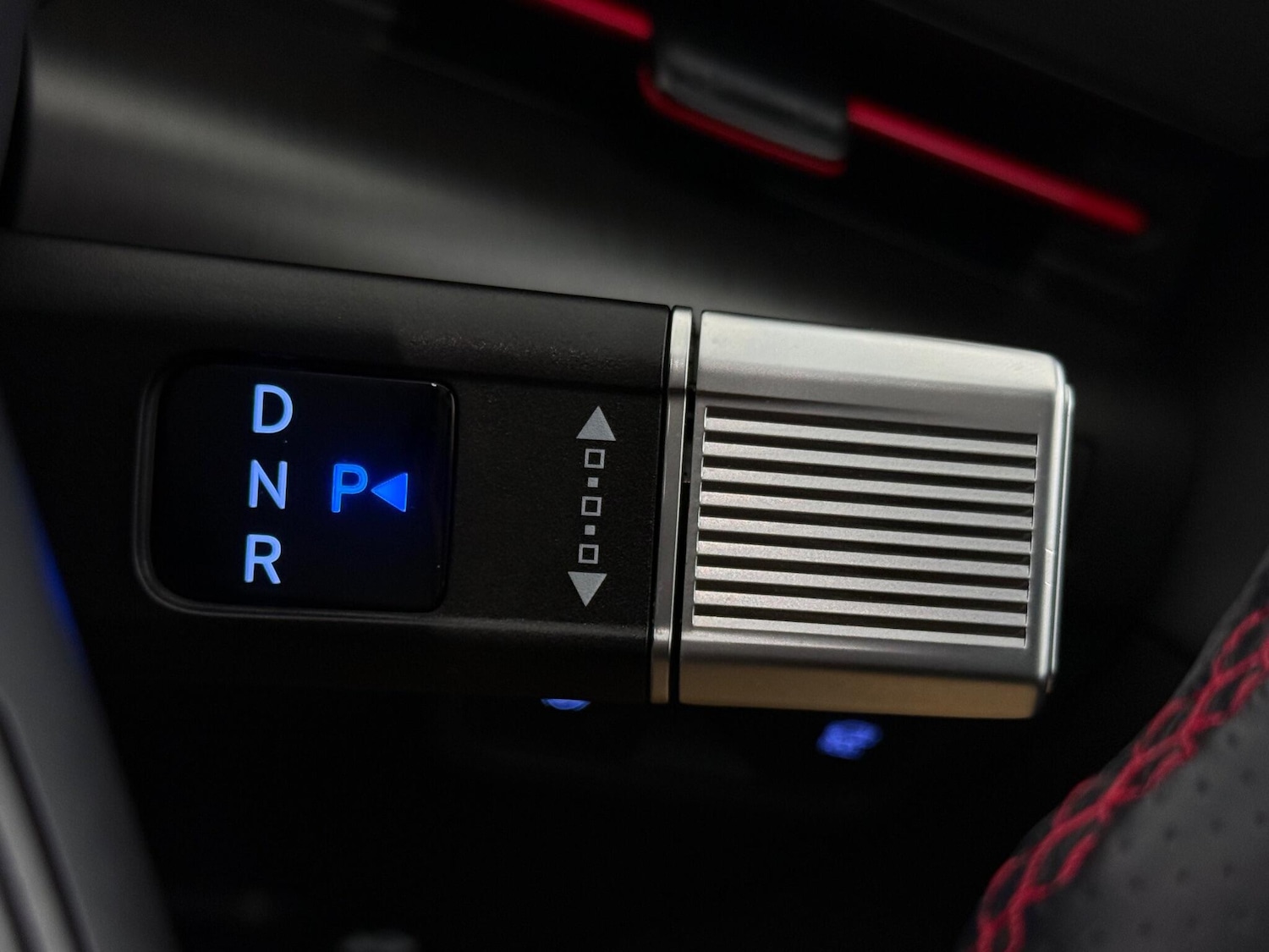 Used Hyundai KONA 2024 for sale - 76801398: Photo 30