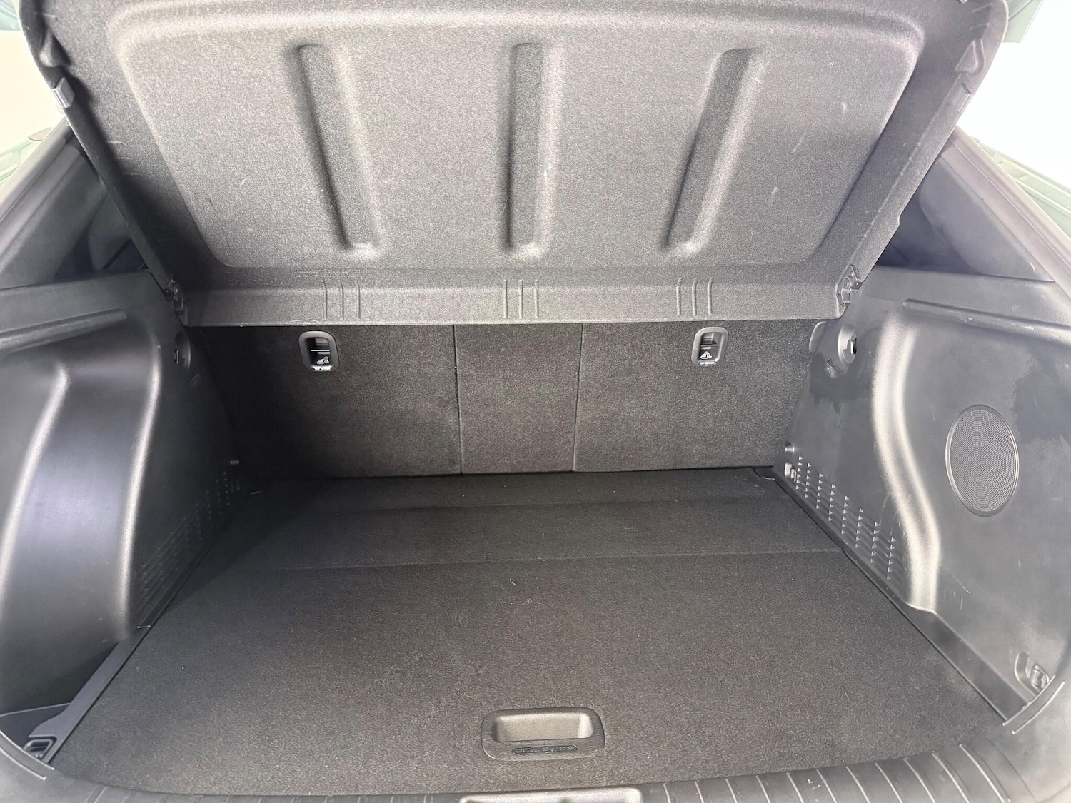 Used Hyundai KONA 2024 for sale - 76801398: Photo 9