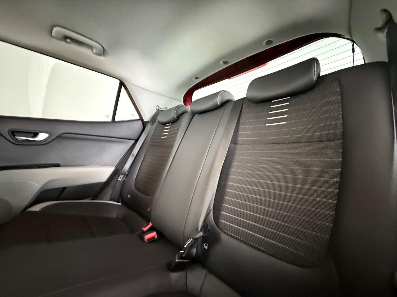 Used Kia Stonic 2020 for sale - 77412465: Photo 11