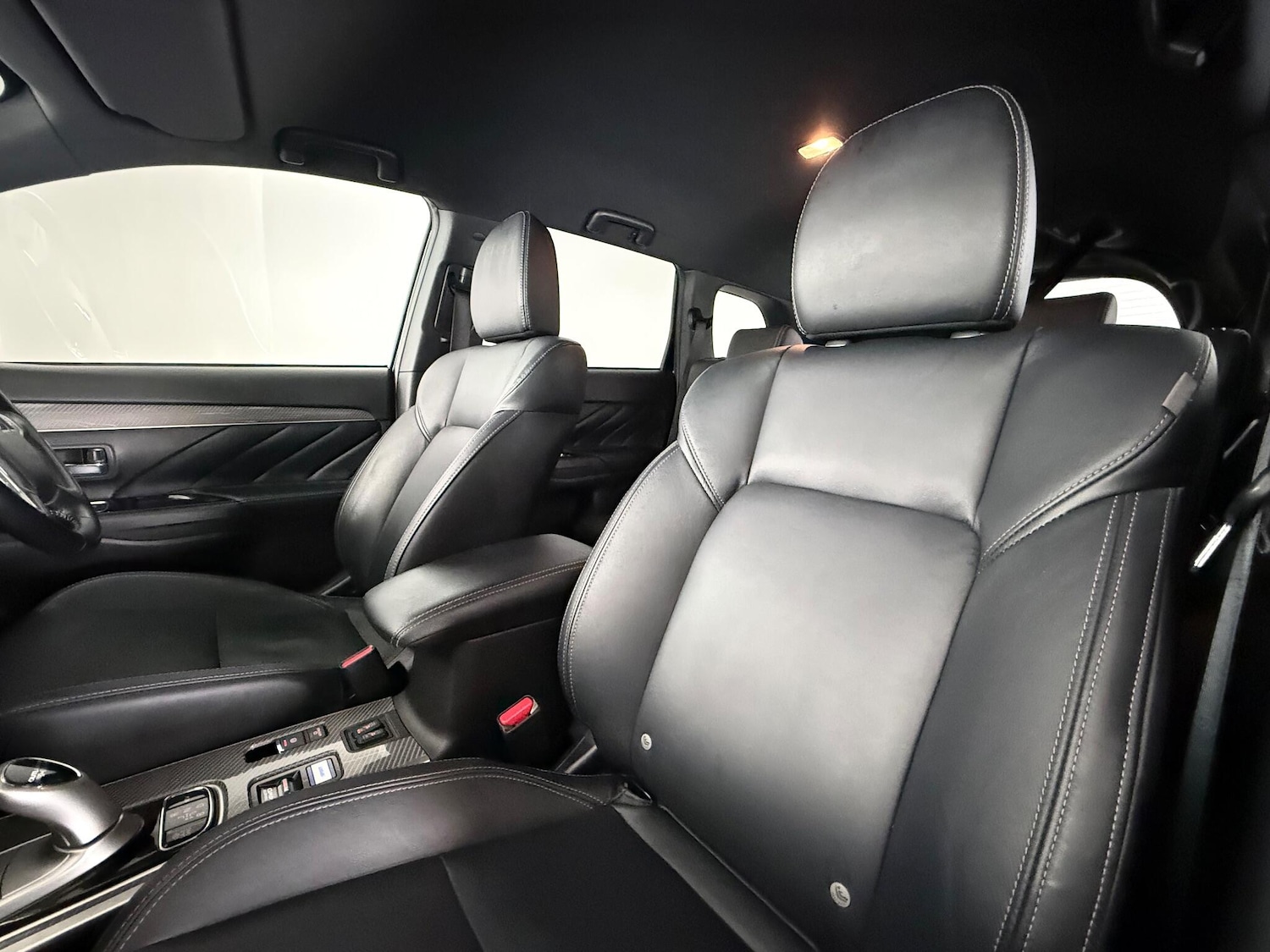 Used Mitsubishi Outlander 2021 for sale - 77222270: Photo 11