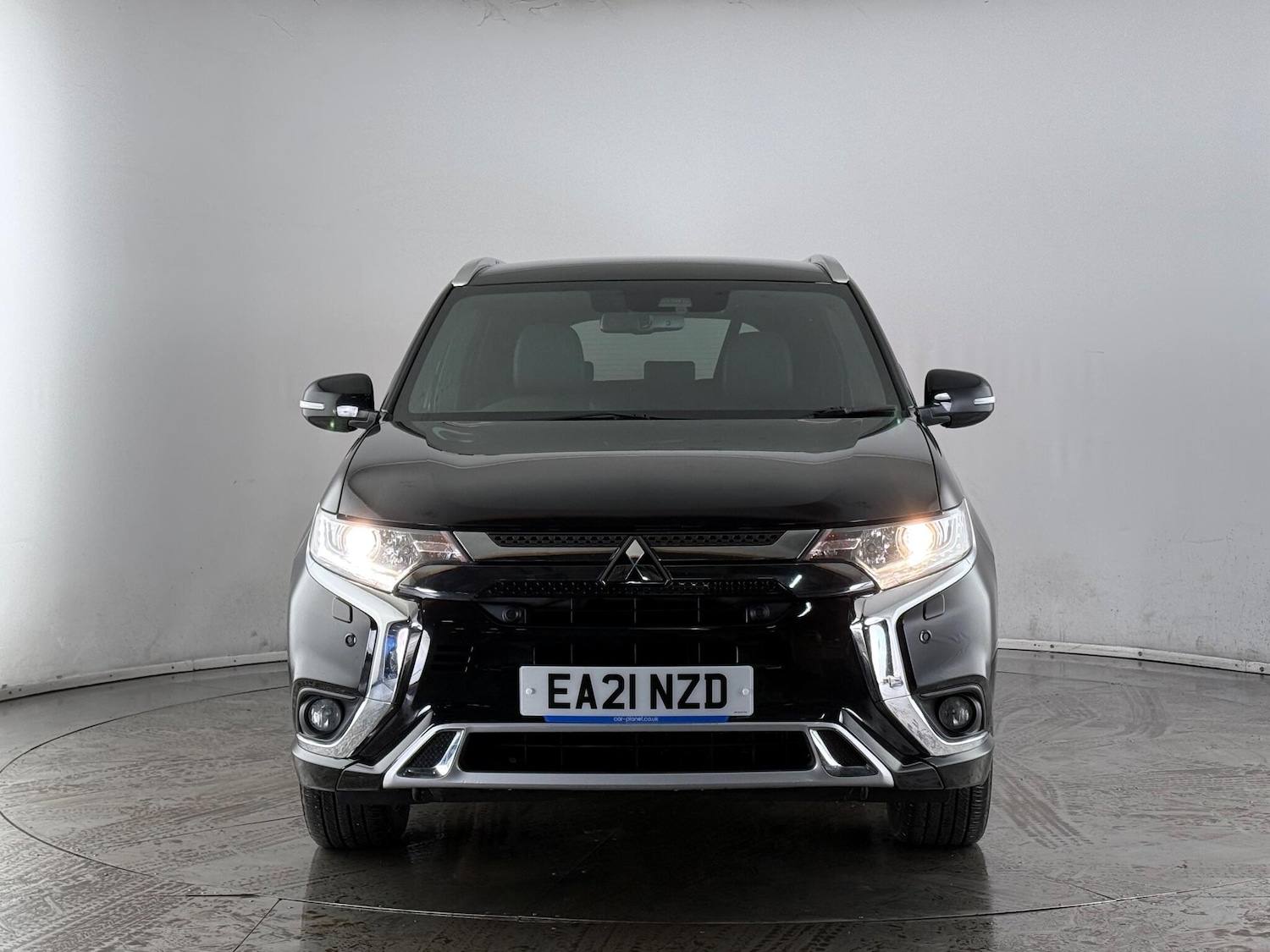 Used Mitsubishi Outlander 2021 for sale - 77222270: Photo 2