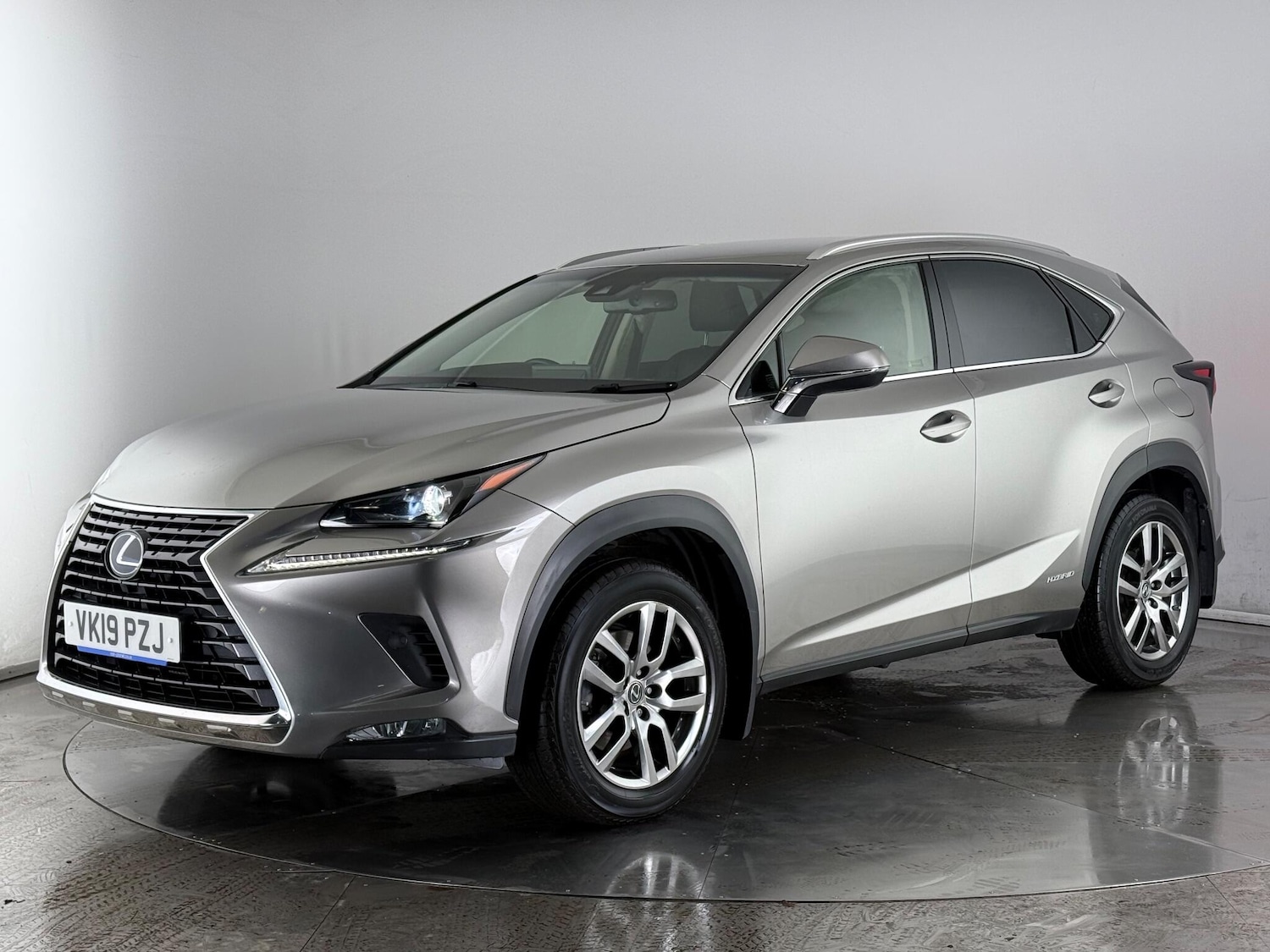 Used Lexus NX 2019 for sale - 76467012: Photo 3