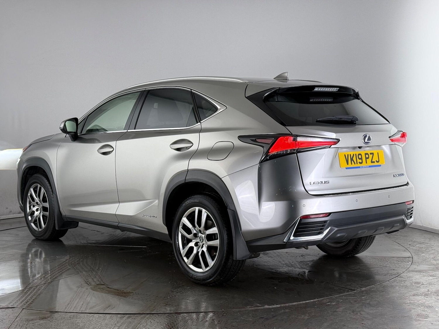Used Lexus NX 2019 for sale - 76467012: Photo 5