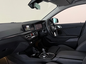Used BMW 1 Series 2022 for sale - 79076352: Photo
