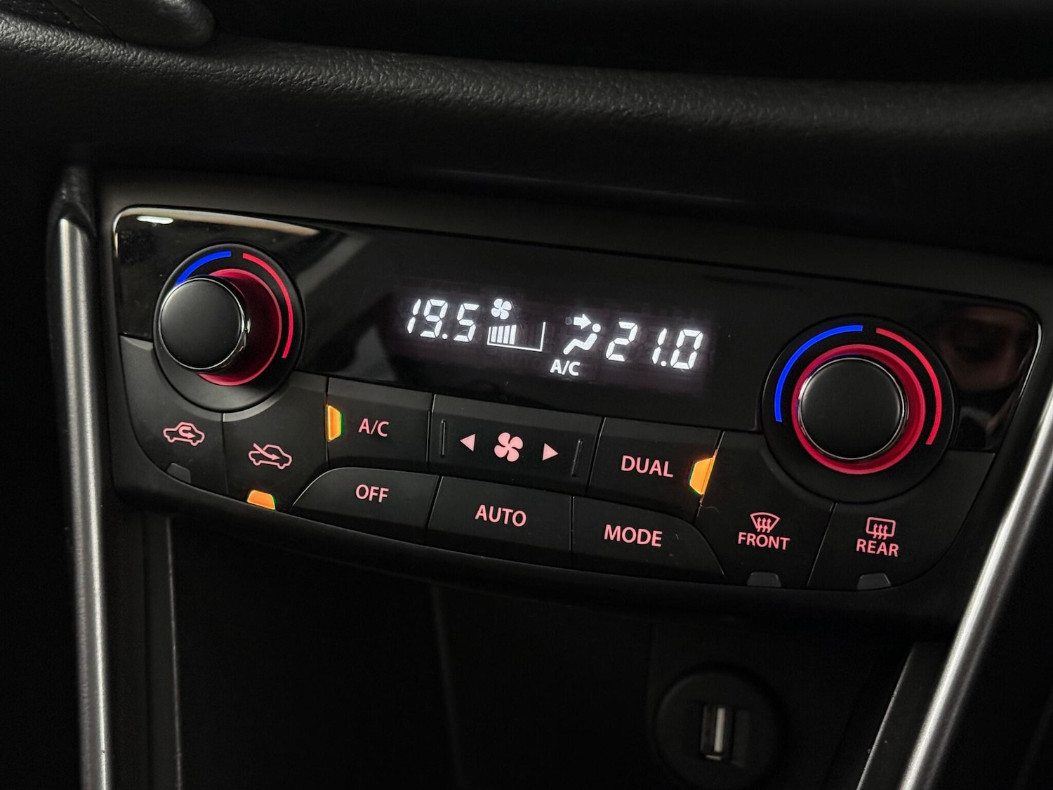 Used Suzuki SX4 S-Cross 2023 for sale - 77216762: Photo 35