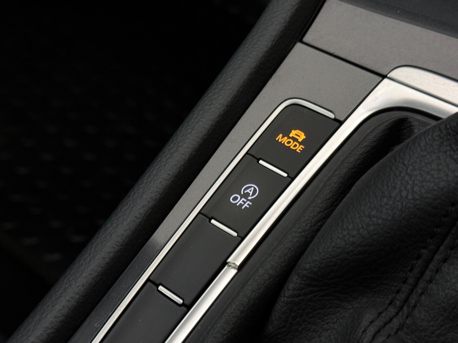 Used Volkswagen Golf 2017 for sale - 76606931: Photo 37